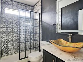 4463 Home Ave 5, San Diego CA 92105