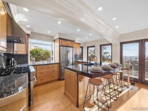 1819 Linwood St, San Diego CA 92110