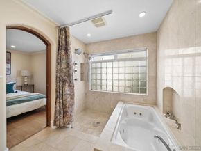 1819 Linwood St, San Diego CA 92110