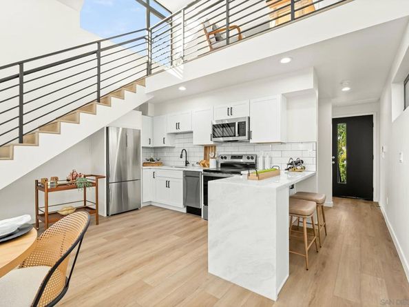 3322 28 Nile St, San Diego CA 92104