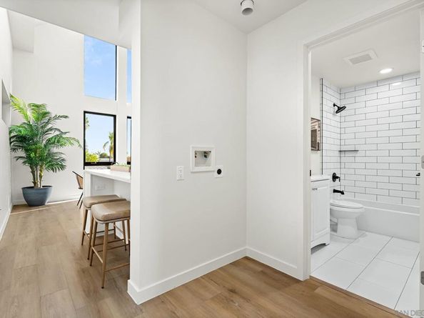 3322 28 Nile St, San Diego CA 92104