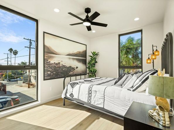 3322 28 Nile St, San Diego CA 92104