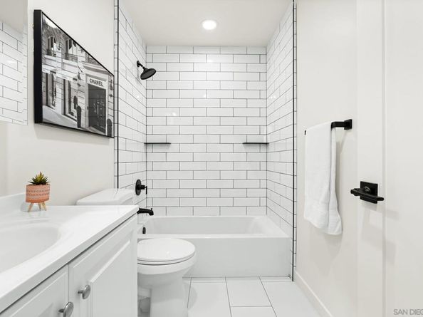 3322 28 Nile St, San Diego CA 92104