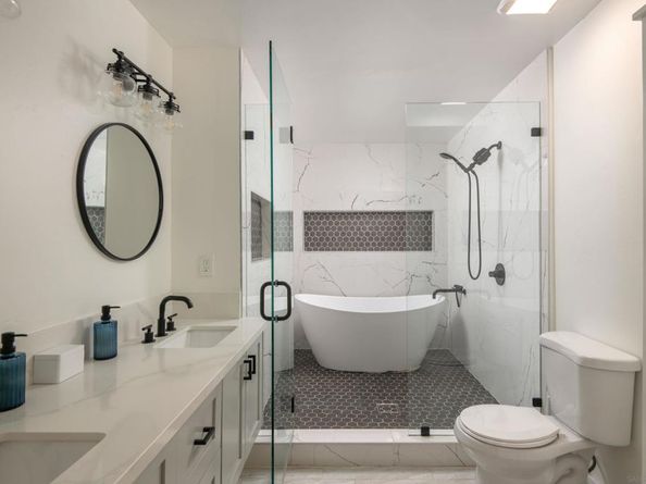 2404 Montclair St, San Diego CA 92104