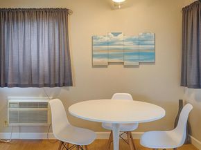 1307 Caminito Gabaldon H, San Diego CA 92108