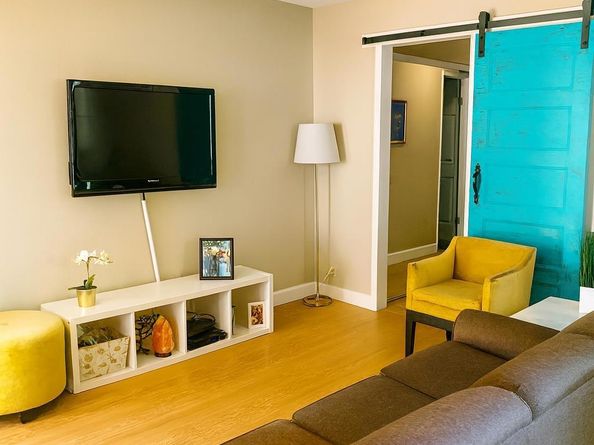 1307 Caminito Gabaldon H, San Diego CA 92108