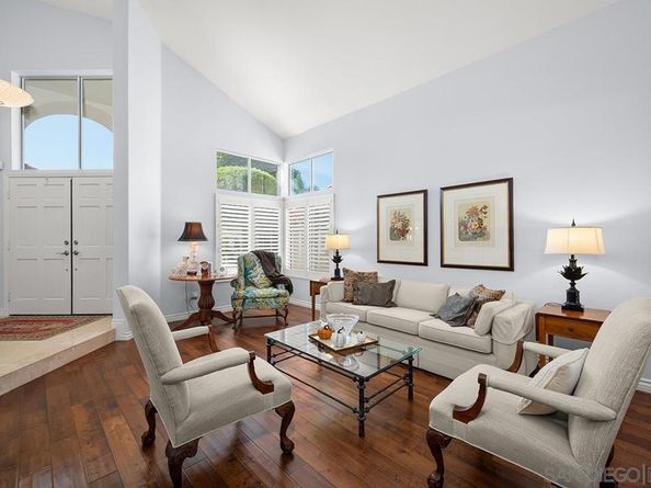 4582 Mercurio St, San Diego CA 92130