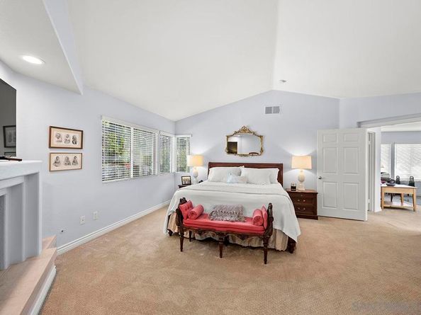 4582 Mercurio St, San Diego CA 92130