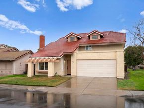 4468 White Pine Way, Oceanside CA 92057