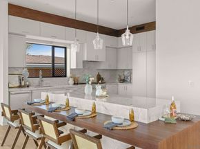 2448 Sagebrush Ct, La Jolla CA 92037