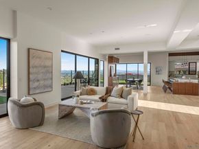 2448 Sagebrush Ct, La Jolla CA 92037