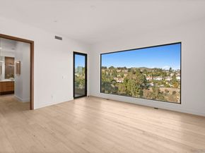 2448 Sagebrush Ct, La Jolla CA 92037