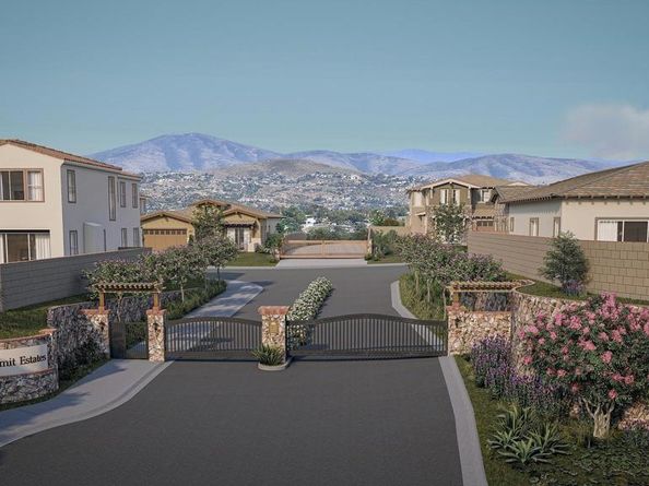 7795 La Mesa Summit Dr, La Mesa CA 91941