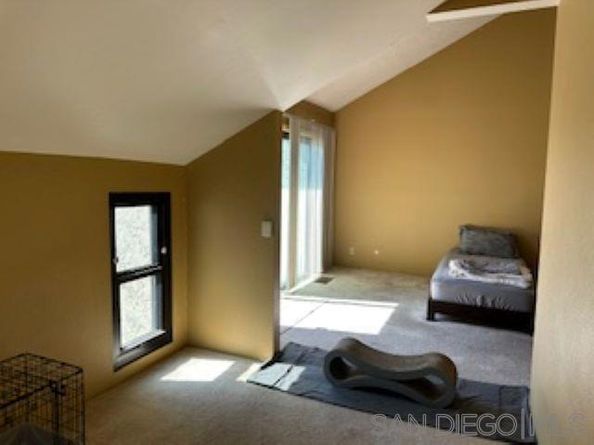 2258 Caminito Pescado 11, San Diego CA 92107