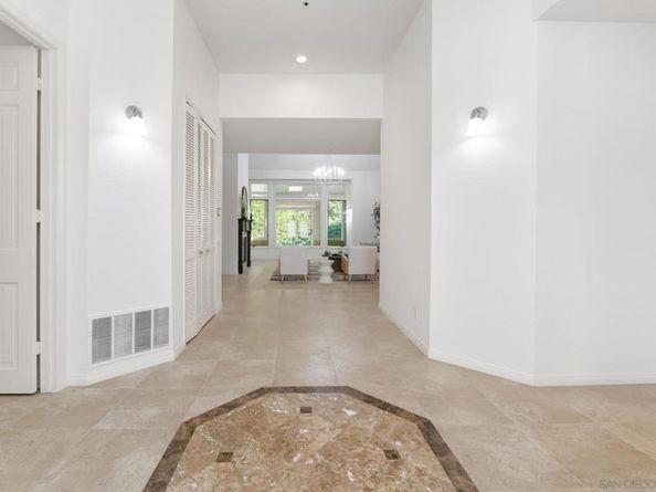 14231 Fox Run Row, San Diego CA 92130