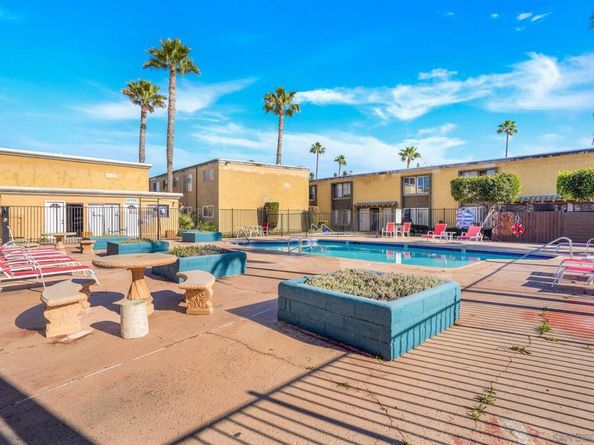 1687 Pentecost Way 4, San Diego CA 92105