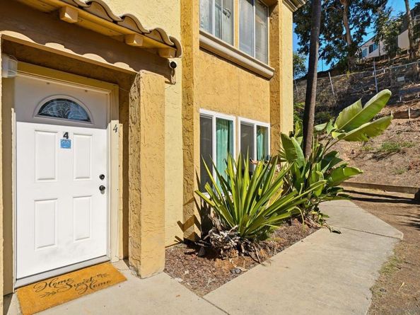 1687 Pentecost Way 4, San Diego CA 92105