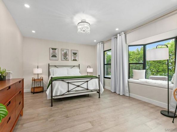 10732 Fuerte Dr, La Mesa CA 91941