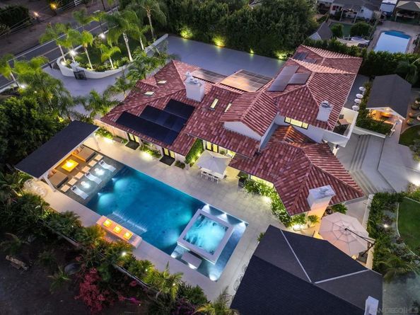 10732 Fuerte Dr, La Mesa CA 91941