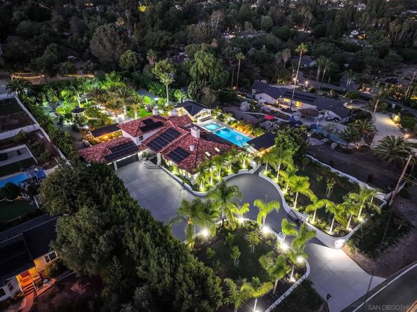 10732 Fuerte Dr, La Mesa CA 91941