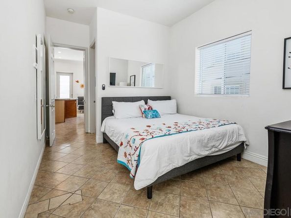 714 16 York Ct, San Diego CA 92109