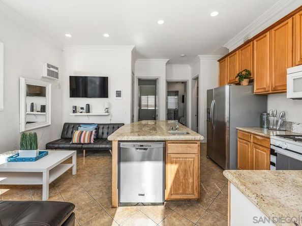 714 16 York Ct, San Diego CA 92109