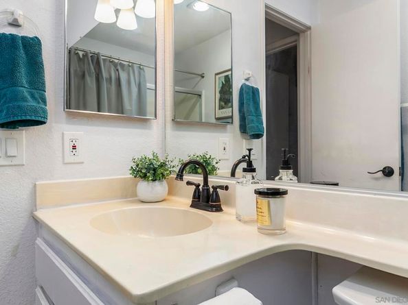 6350 Genesee Ave 108, San Diego CA 92122