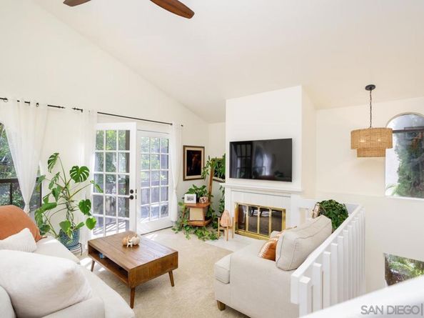 2364 Altisma Way A, Carlsbad CA 92009
