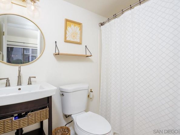 2364 Altisma Way A, Carlsbad CA 92009