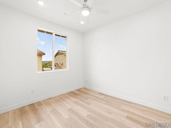 3042 Cole Grade Dr, Santee CA 92071