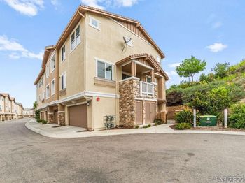 3042 Cole Grade Dr
