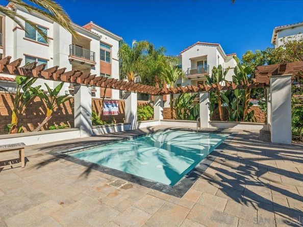 4847 Nelson Ct, Carlsbad CA 92010