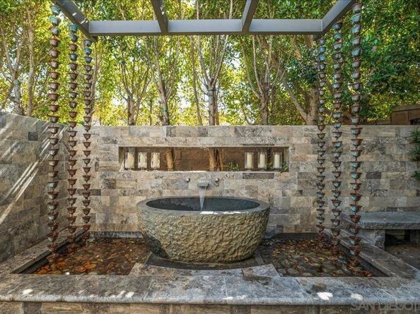 4847 Nelson Ct, Carlsbad CA 92010