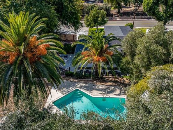14259 Midland Rd, Poway CA 92064