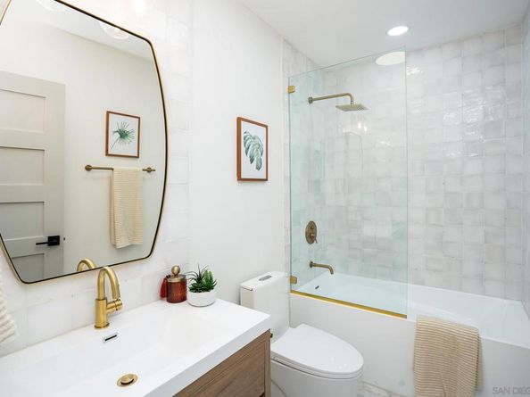 14259 Midland Rd, Poway CA 92064
