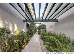 4875 Cole St 69, San Diego CA 92117