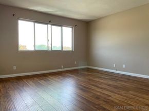 4875 Cole St 69, San Diego CA 92117