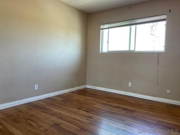 4875 Cole St 69, San Diego CA 92117
