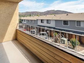 1673 Stone Edge Cir, El Cajon CA 92021