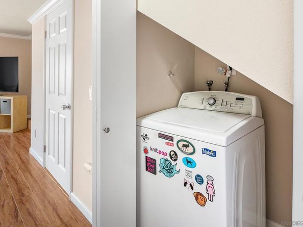 1673 Stone Edge Cir, El Cajon CA 92021