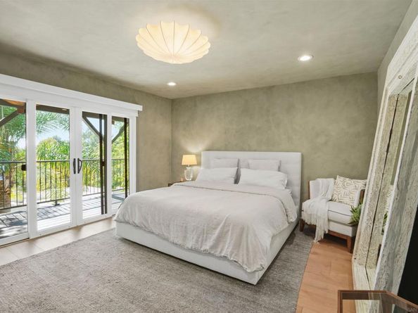 3234 Lowry Rd, Los Angeles CA 90027