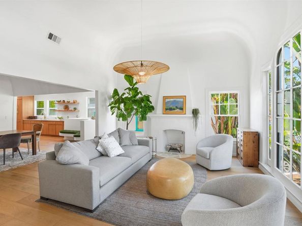 3234 Lowry Rd, Los Angeles CA 90027