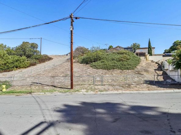 4025 C Street, San Diego CA 92102