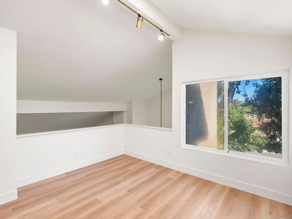 1666 Tennis Match Way, Encinitas CA 92024