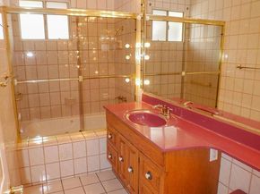 2841 Cowley Way, San Diego CA 92110