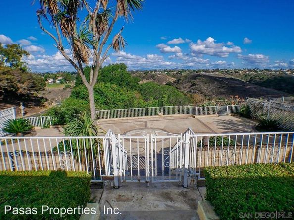 2841 Cowley Way, San Diego CA 92110