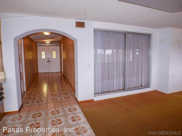 2841 Cowley Way, San Diego CA 92110