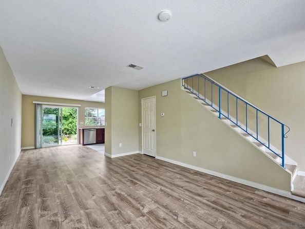 3436 Thunder Dr, Oceanside CA 92056