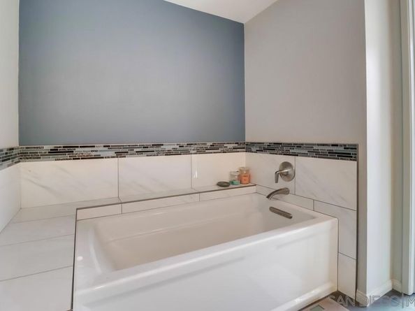 2643 Wind River Road, El Cajon CA 92019