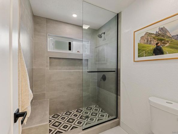 2510 Woodlands Way, Oceanside CA 92054